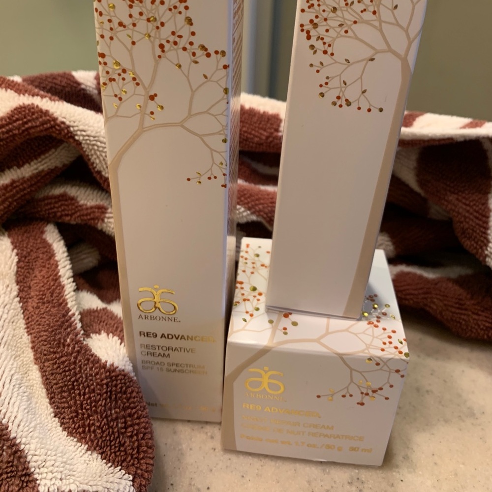 Arbonne skincare trio